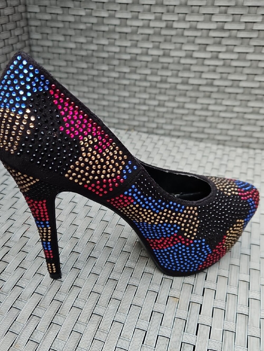 Traffic Black Platform Pumps with Blue Pink Red and Gold Accents. Size 10